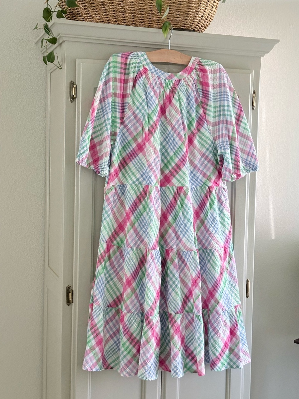 Crown & Ivy Tiered Skirt Seersucker Cotton Split Neck Puff Sleeve Dress | Size L - Picture 7 of 8